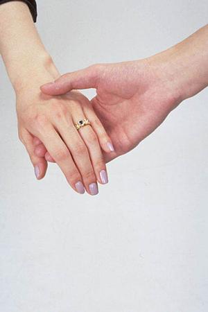 優れた技術で対応する広島の指輪の工房